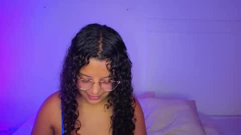 Snapshot of little_lilith_apple chatting on 11, 11, 2025 little_lilith_apple online show from 11, 11, 2025