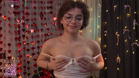 Kiki online show from 16, 2, 2026