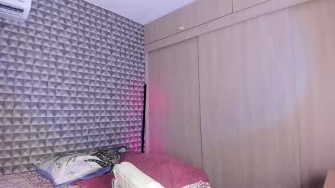 alex online show from 25, 3, 2026