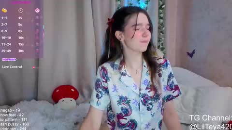 little Teya online show from 28, 10, 2025