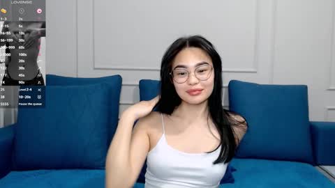 Snapshot of little_v1rgin_angel chatting on 2, 3, 2025 Kwan online show from 2, 3, 2025