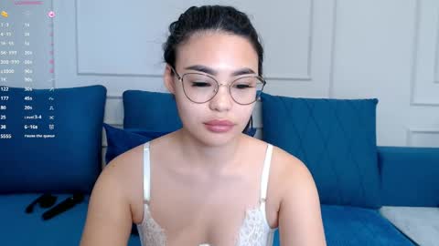 Snapshot of little_v1rgin_angel chatting on 8, 6, 2026 Kwan online show from 8, 6, 2026