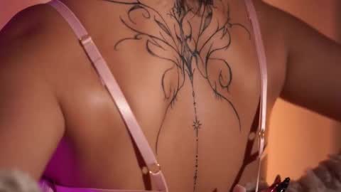 Im your little Velinda  online show from 14, 2, 2026