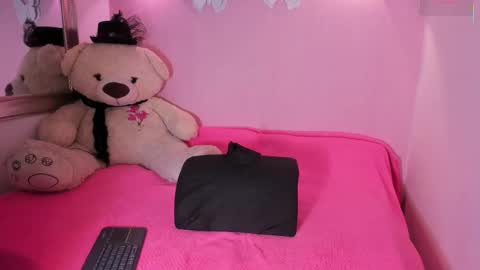 Ari online show from 19, 11, 2025