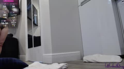 littledeathtrap online show from 26, 12, 2024