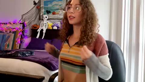 littledeathtrap online show from 29, 9, 2025