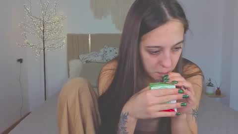 Lana online show from 3, 12, 2025