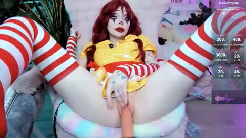 Snapshot of littleflufflepuff chatting on 18, 10, 2025 Riza Riri Puff  online show from 18, 10, 2025