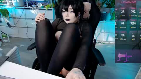 Riza Riri Puff  online show from 21, 6, 2026