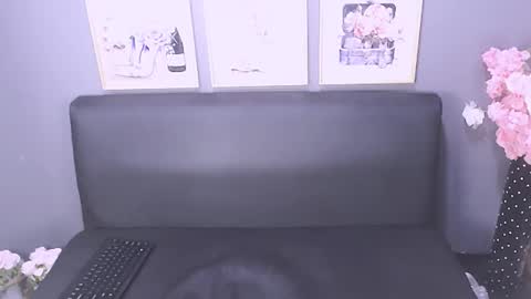 Snapshot of littleindianmilf chatting on 3, 1, 2025 littleindianmilf online show from 3, 1, 2025