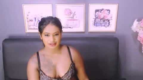 Snapshot of littleindianmilf chatting on 28, 1, 2025 littleindianmilf online show from 28, 1, 2025