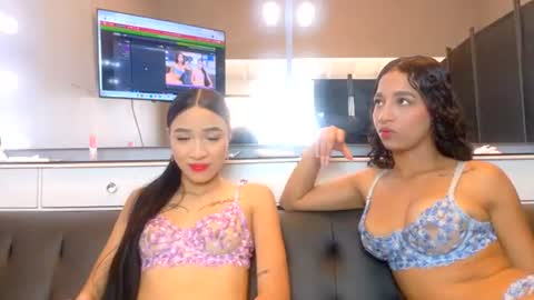 Snapshot of littlejennifer18 chatting on 14, 7, 2026 Tip us ask our names online show from 14, 7, 2026