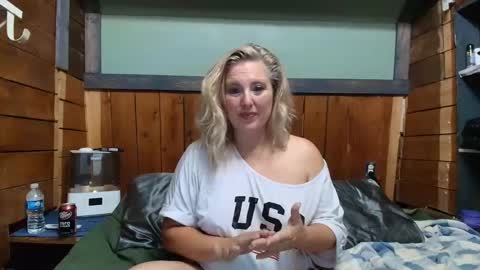 lisanixs online show from 24, 3, 2026