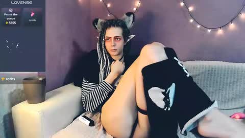 Snapshot of littlepinkcat chatting on 2, 3, 2025 Felix online show from 2, 3, 2025