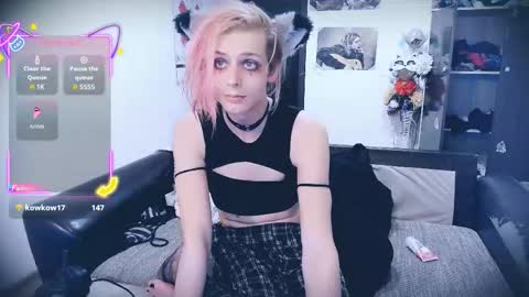 Snapshot of littlepinkcat chatting on 26, 9, 2025 Felix online show from 26, 9, 2025