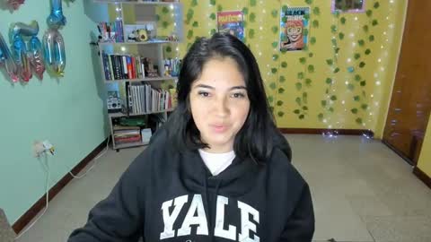 Mia  Wednesday to Sunday 730 am to 1030 am Colombian Hour D online show from 18, 1, 2025