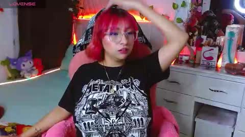 Snapshot of littlerouse_ chatting on 2, 12, 2025 Ruby Rouse online show from 2, 12, 2025