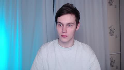 Snapshot of littlesadcabbage chatting on 5, 2, 2025 Sonnenschein online show from 5, 2, 2025