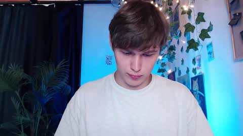 Snapshot of littlesadcabbage chatting on 9, 9, 2025 Sonnenschein online show from 9, 9, 2025