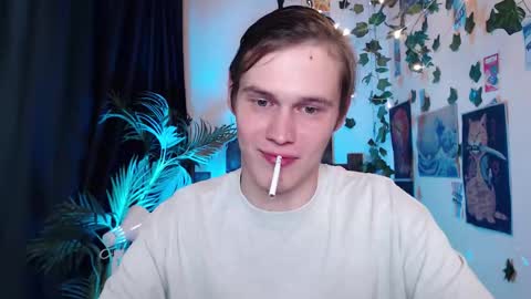 Snapshot of littlesadcabbage chatting on 20, 9, 2025 Sonnenschein online show from 20, 9, 2025