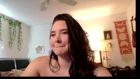 Snapshot of littlesub_e chatting on 22, 10, 2025 Eliza online show from 22, 10, 2025