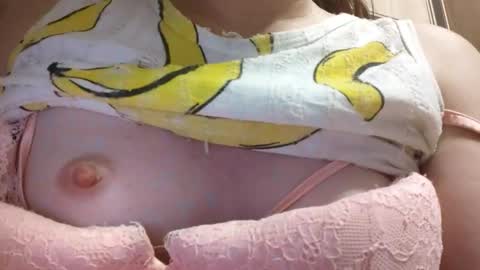 Snapshot of littlesubgirl_ chatting on 19, 12, 2025 Your Nicole if you want pvt with me tip 150 tkn extra and we go....... online show from 19, 12, 2025