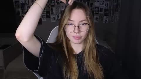 Snapshot of littlevildevil chatting on 8, 6, 2026 Eliana online show from 8, 6, 2026