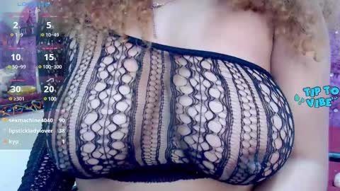 Snapshot of litzy_curly chatting on 24, 2, 2025 Litzy online show from 24, 2, 2025