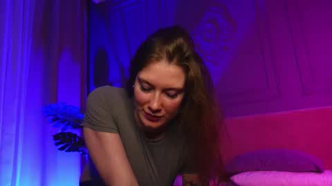 Snapshot of liv_fay chatting on 6, 11, 2025 Liv 3 online show from 6, 11, 2025