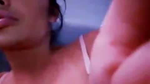 Snapshot of liv_lomax chatting on 7, 7, 2026 LIV LOMAX online show from 7, 7, 2026