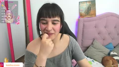 Snapshot of liv_rosse chatting on 5, 2, 2025 Katalina Novoa. online show from 5, 2, 2025