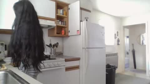 Snapshot of livmirage chatting on 21, 9, 2025 Liv Mirage online show from 21, 9, 2025