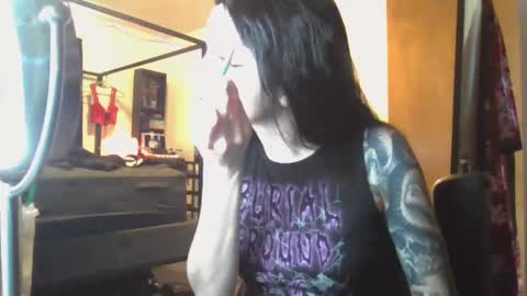 Snapshot of livmirage chatting on 25, 9, 2025 Liv Mirage online show from 25, 9, 2025