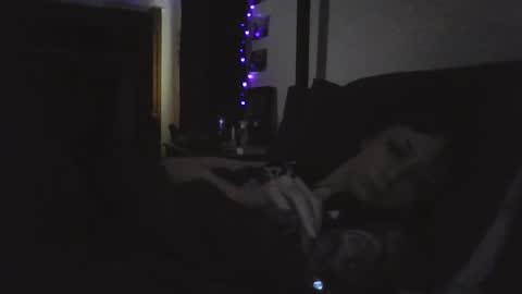 Snapshot of livmirage chatting on 22, 10, 2025 Liv Mirage online show from 22, 10, 2025