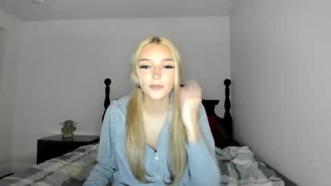 Snapshot of livvywinters chatting on 14, 5, 2026 Livvy online show from 14, 5, 2026
