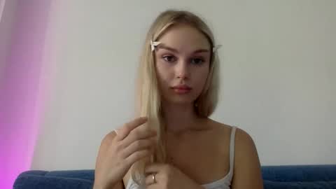Liya online show from 21, 9, 2025