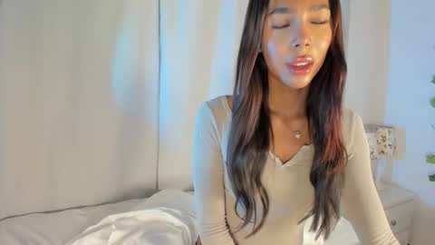 Liz Grant online show from 17, 10, 2025