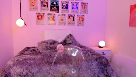 Snapshot of liza_bennet chatting on 28, 10, 2025 Liza online show from 28, 10, 2025