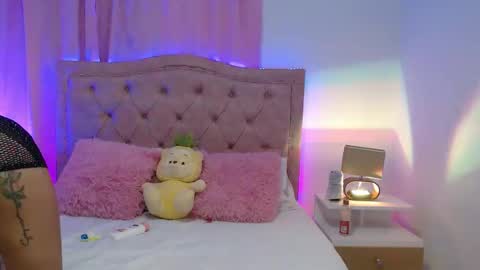 Liz Becker online show from 19, 10, 2025