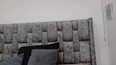 Snapshot of lizbeth_ross chatting on 4, 10, 2025 LIZBETH ROSS online show from 4, 10, 2025