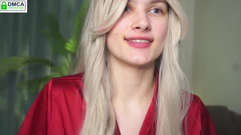 Snapshot of lizbethcoll chatting on 11, 1, 2025 Sunnheart online show from 11, 1, 2025