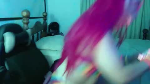 Lizi Chery Strawbery online show from 18, 5, 2026