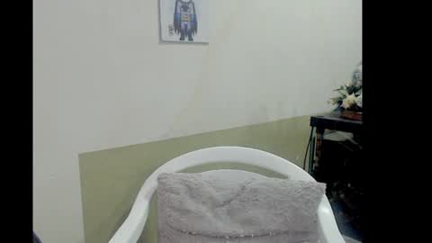 Snapshot of lizz1305 chatting on 3, 12, 2024 lizz1305 online show from 3, 12, 2024