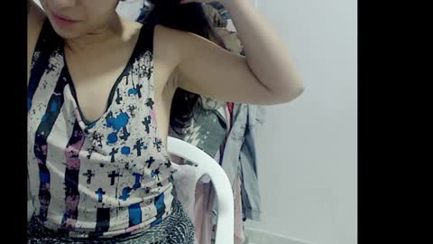 Snapshot of lizz1305 chatting on 30, 1, 2025 lizz1305 online show from 30, 1, 2025