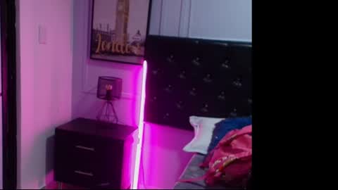 Lizz  online show from 19, 12, 2024