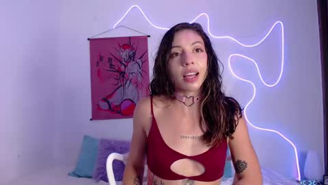 Lizza Scott online show from 10, 2, 2025