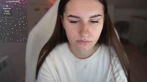 Lizi-Fox online show from 2, 10, 2025