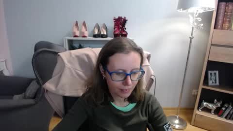 Lizzy online show from 25, 9, 2025