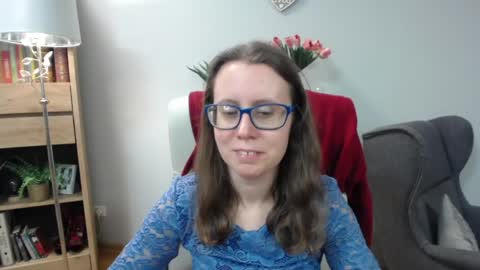 Lizzy online show from 2, 4, 2026