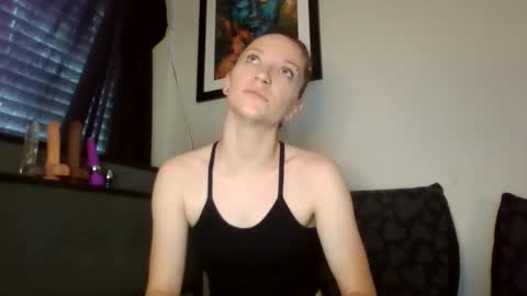 Lizzie Vonn online show from 8, 4, 2026